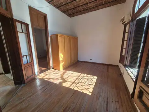 Depto Tipo Casa en Venta 66 años