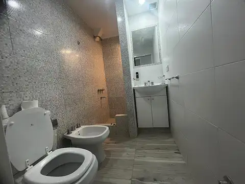 Departamento en Alquiler en Turdera, $ 590.000