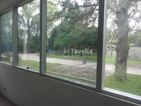 Oficina en Alquiler en Barrio Parque Leloir, Partido de Ituzaingó