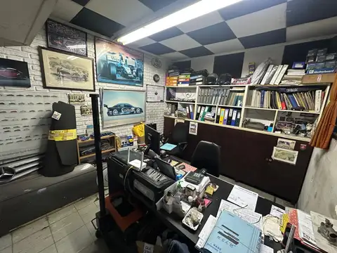 Local con doble entrada p/Ravignani y El Salvador