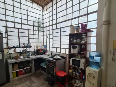 Ayacucho 300, Piso pb