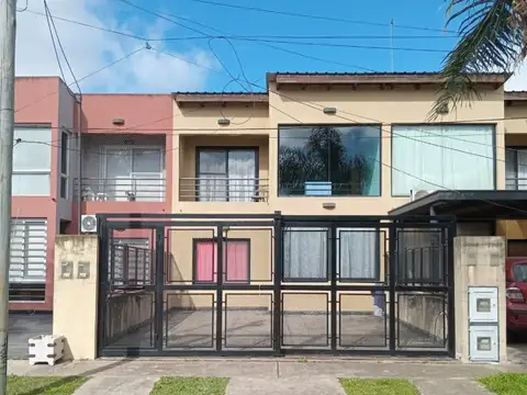 Moderno Dúplex De 2 Hab. En Barrio Semicerrado, El Pato