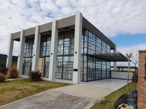 Jose Hernandez 6498 al 6400