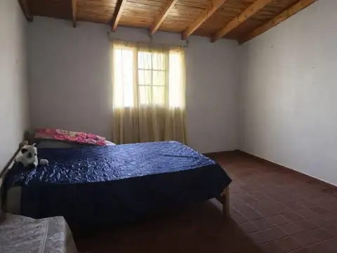 VENTA CASA QUINTA 3 AMBIENTES - MORENO