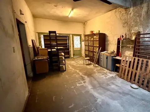 Local en Venta en Valentín Alsina, USD 95.000