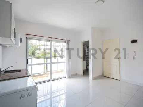 Venta departamento dos ambientes con balcón!