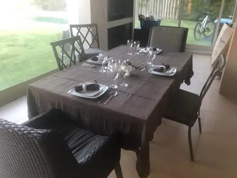 Casa en Alquiler en Talar Del Lago, USD 2.600