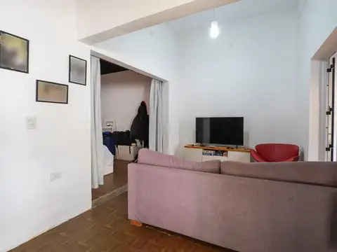 Depto Tipo Casa 5 ambientes con 2 baños