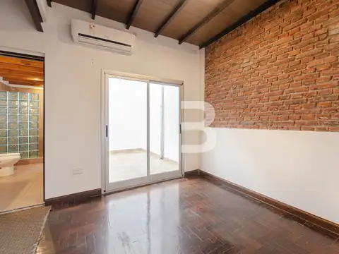 Depto Tipo Casa 3 ambientes con 2 baños