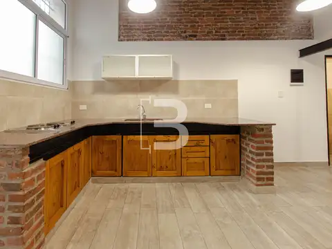 Depto Tipo Casa en Alquiler en Villa Pueyrredón, $ 1.100.000