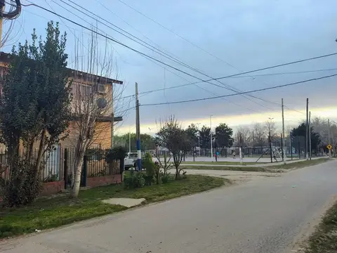 Casa 5 Amb Venta Spegazzini patio/parrilla