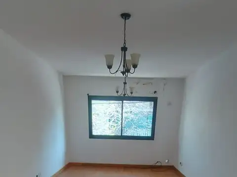 Depto Tipo Casa en Alquiler de 2 dormitorios