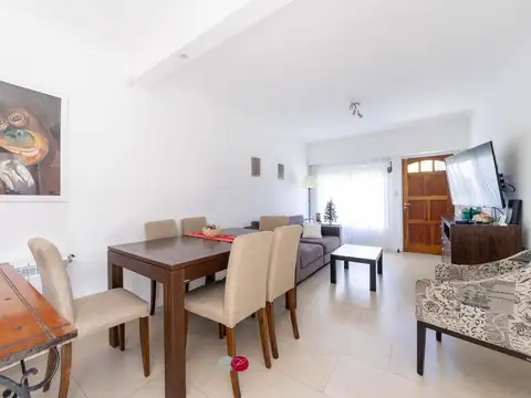 Casa en Venta en Parque Luro, USD 145.000