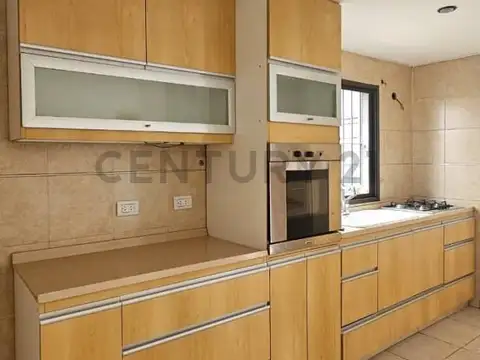 60 Granaderos , Piso 0