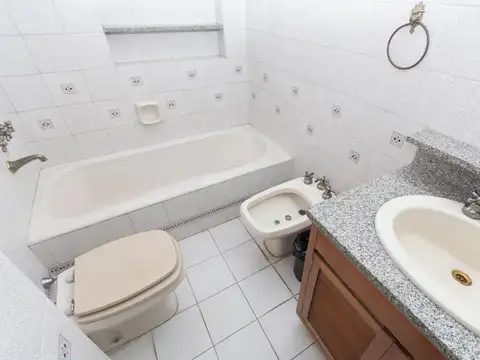 Oficina Monoambiente con 7 baños