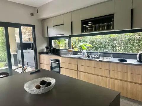 Casa en Alquiler al Suroeste