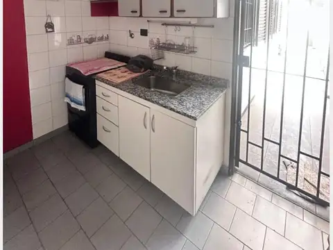 Depto Tipo Casa en Venta con 1 cocheras