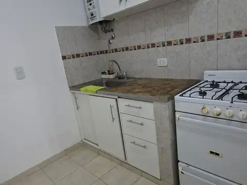 Sarmiento 3100, Piso PB