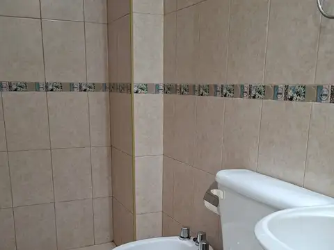 Depto Tipo Casa en Alquiler de 2 ambientes