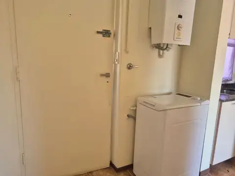 Departamento en Alquiler en Lanus Este, $ 500.000