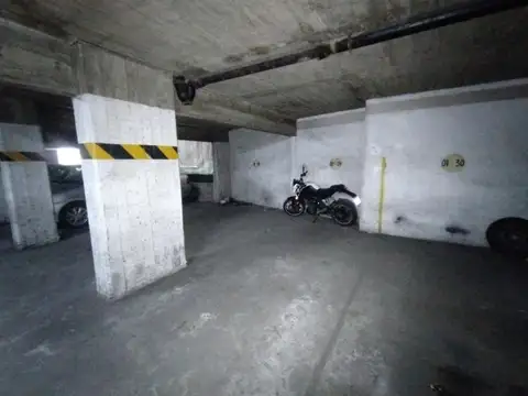 Venta cochera Corrrientes 1700 oportunidad