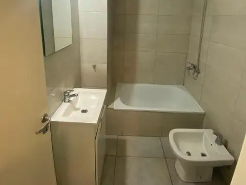 Departamento en Alquiler con 1 cochera