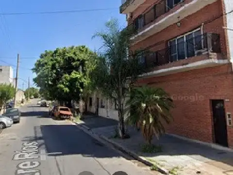 PH de 4 ambientes en alquiler en Tablada