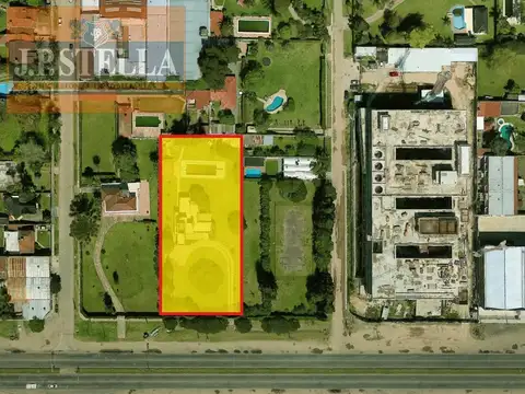 Fracción Comercial 3450 m² c/ mejoras - 39 m de frente s/ Avenida - Villa Luzuriaga