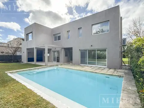 Casa en venta en Los Tacos