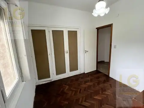 VENTA CASA 4 AMBIENTES EN RANELAGH