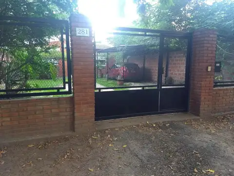 Casa en Bo. La Argentina