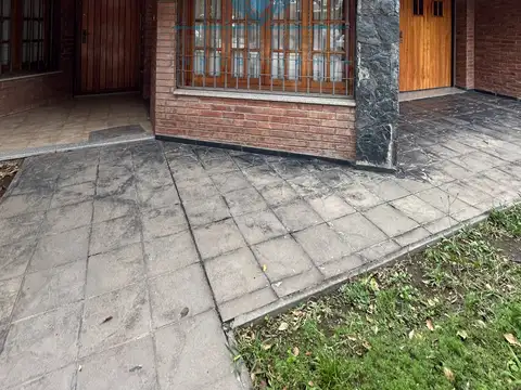 VENTA – CASA 3 DORMITORIOS + AMPLIO QUINCHO – JESÚS MARÍA