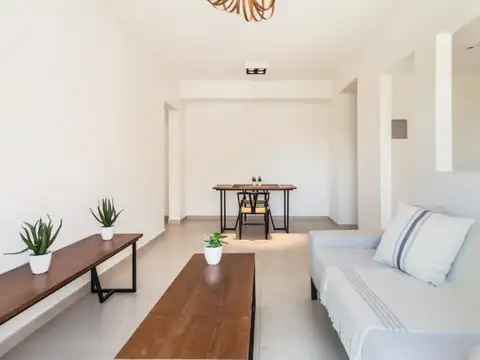 Pueblo Caamaño 100, Piso 1°