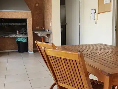 Impecable calle muy tranquila pileta lundry