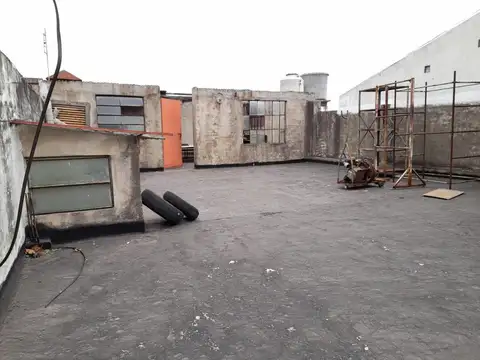 Galpon en Venta en Villa Luro, USD 300.000