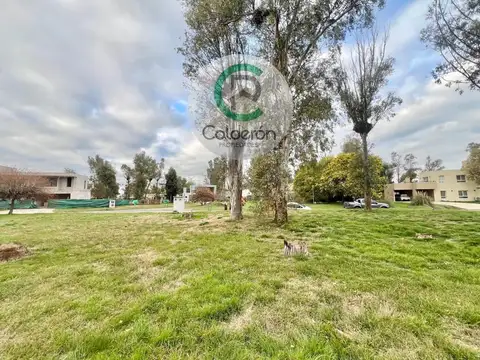 Terreno Lote en Venta Barrio Cerrado Álvarez del Bosque