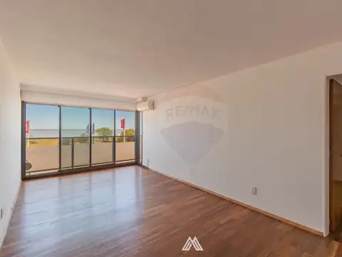 Alquiler Apartamento rambla Malvin 3 dormitorios