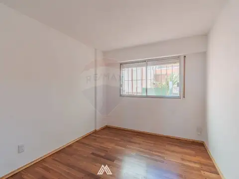 Departamento 5 ambientes con 2 baños