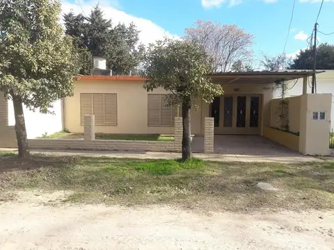 EXCELENTE PROPIEDAD !!