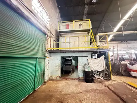 VENTA GALPÓN INDUSTRIAL LANÚS OESTE