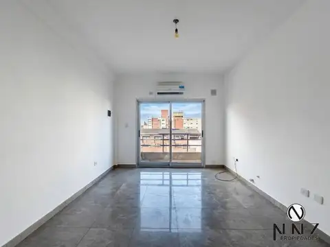 Avenida Vélez Sarsfield 400, Piso 3