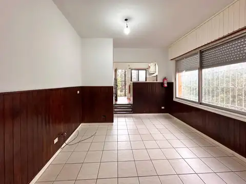 Cordoba 500 , Piso 1