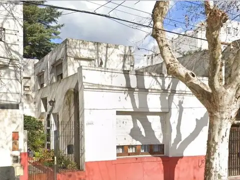 LOTE EN VILLA DEL PARQUE