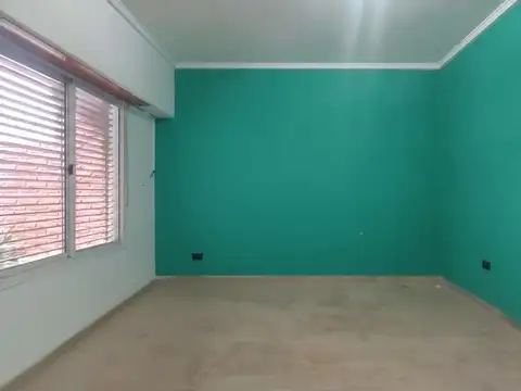 Casa en Venta en Moron Sur, USD 120.000