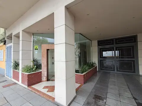 Av. Directorio 2800