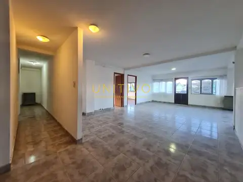 Departamento en Alquiler de 4 ambientes