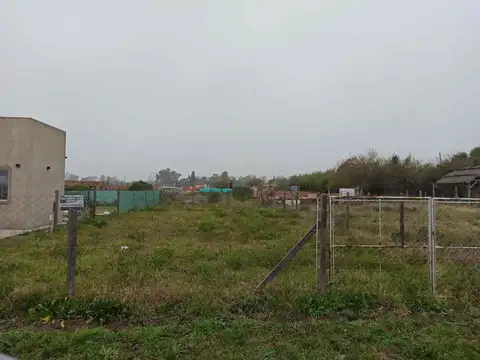 Terreno en Venta en Villa Rosa, USD 22.000