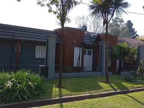 Casa en Venta en Pueblo Esther, Rosario