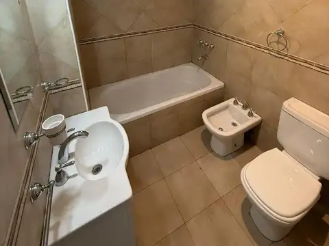 Departamento 3 ambientes con 2 baños