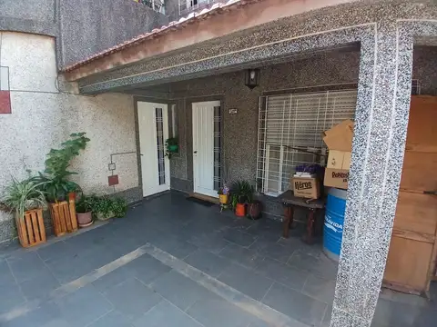 Depto Tipo Casa en Venta de 4 ambientes